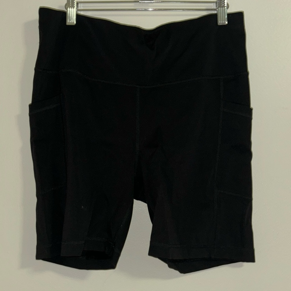 Ladies bike shorts 🖤